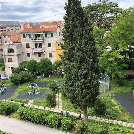 Centar 1 Private With Ensuite And Kitchenette *